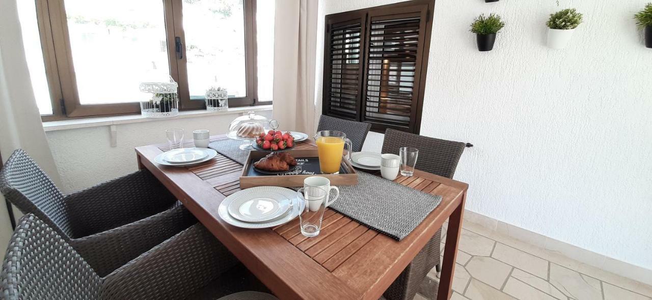 Guesthouse Čivljak Baška Voda Extérieur photo