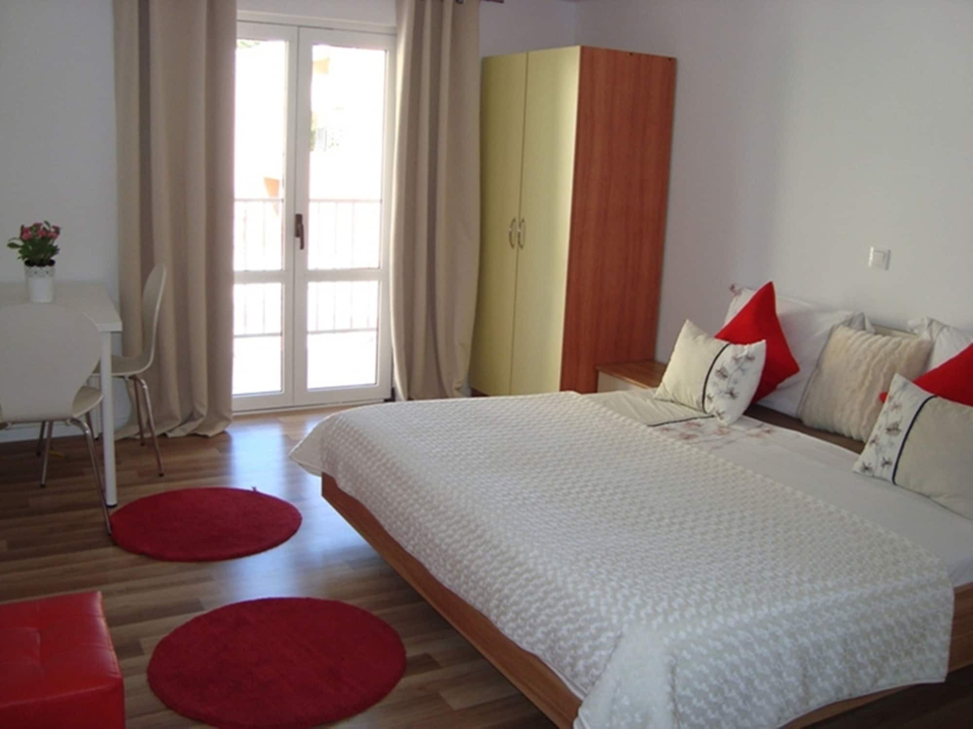 Guesthouse Čivljak Baška Voda Extérieur photo